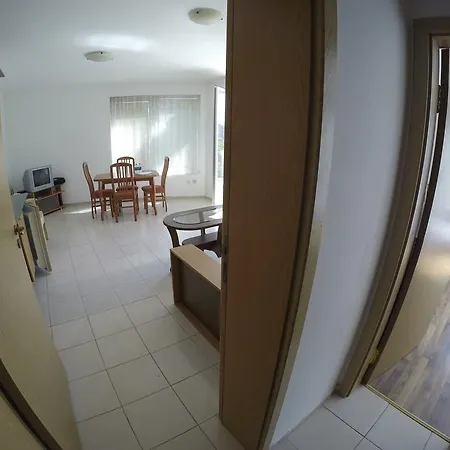 Apartment Azzuro *